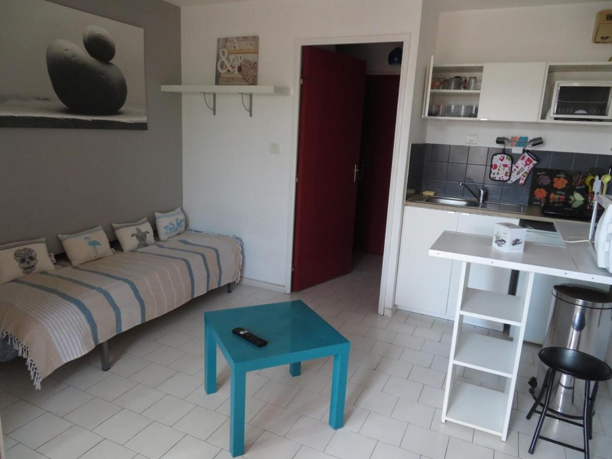 Studio Cabine A 300M De La Plage Avec Loggia Vitree - Fr-1-338-428 Sète Exterior foto